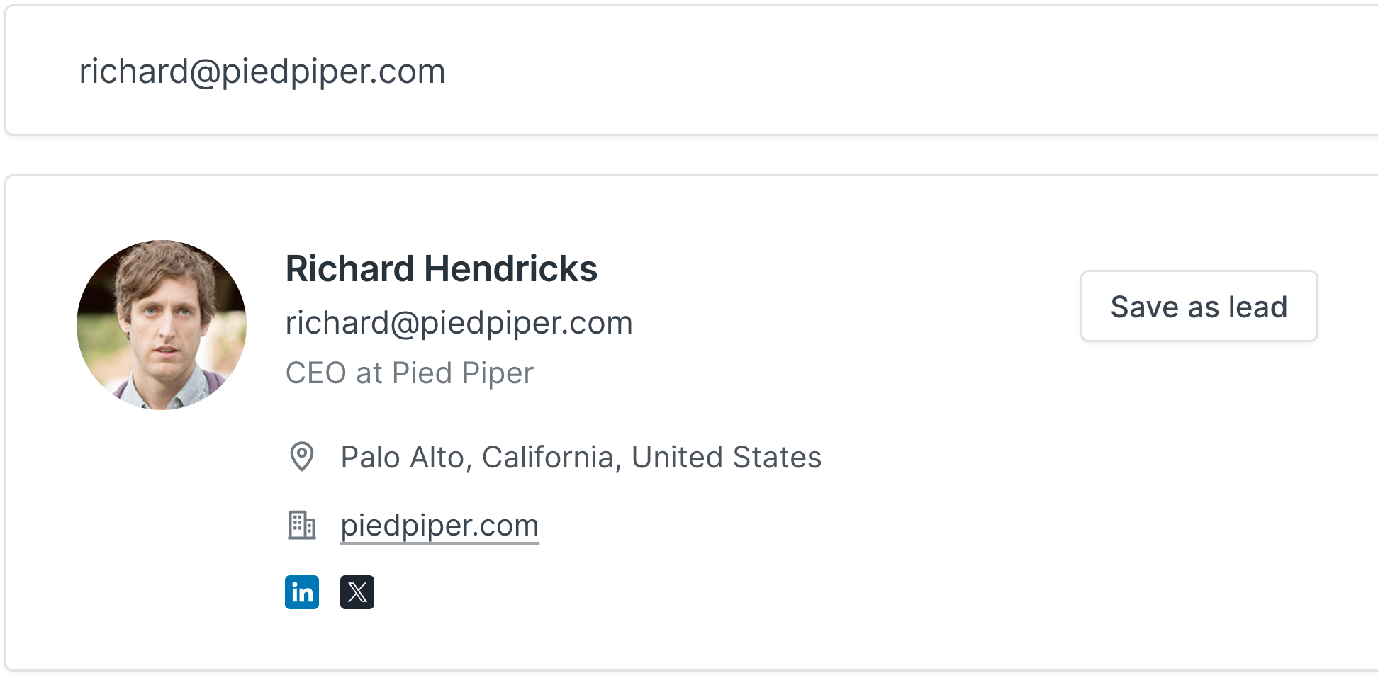 Resultado da busca reversa de e-mail para richard@piedpiper.com mostrando Richard Hendricks, CEO da Pied Piper, com sua localização, domínio da empresa e perfis no LinkedIn e no X